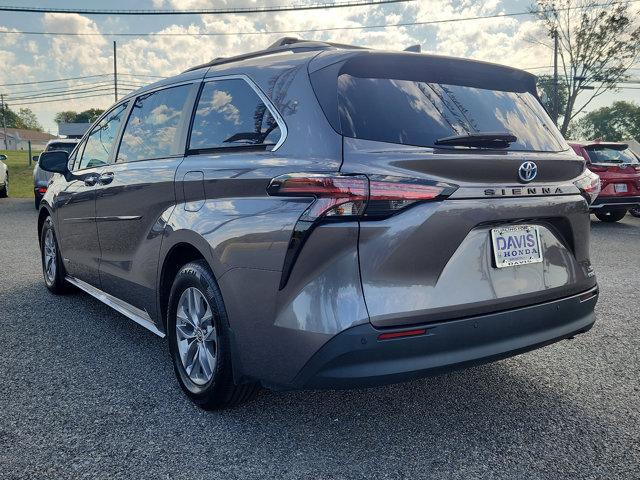 used 2021 Toyota Sienna car, priced at $39,046