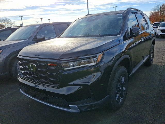 new 2025 Honda Pilot car, priced at $50,895