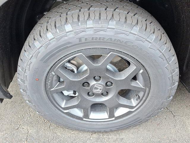 new 2025 Honda Pilot car, priced at $50,895