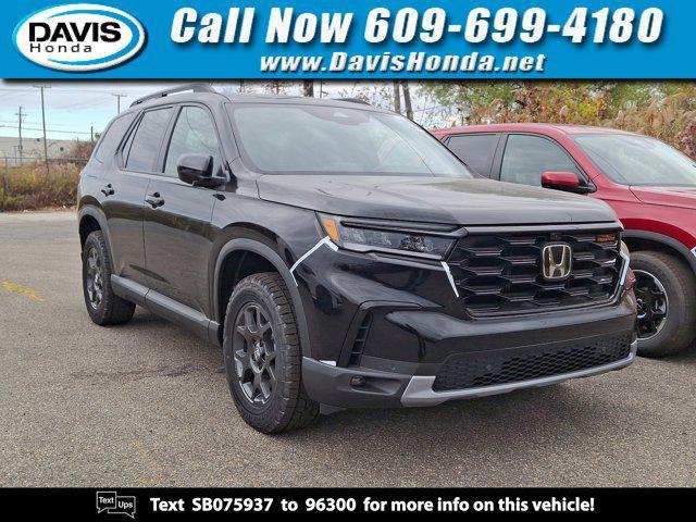 new 2025 Honda Pilot car, priced at $50,795