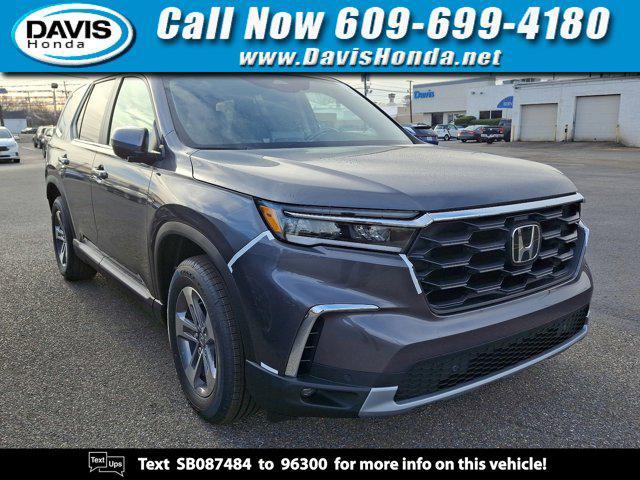 new 2025 Honda Pilot car, priced at $46,995