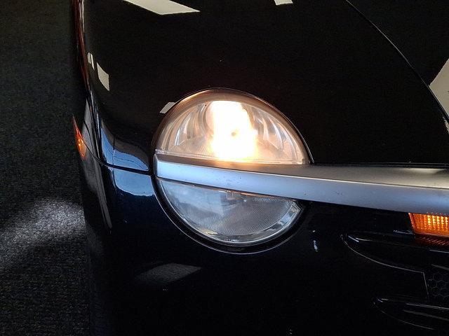 used 2004 Chevrolet SSR car, priced at $20,777