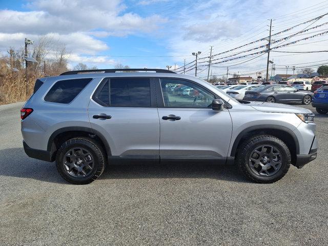 used 2025 Honda Pilot car, priced at $47,830