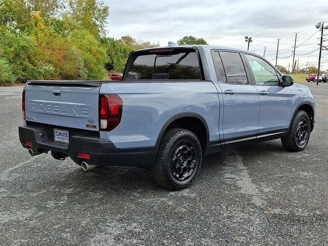 used 2025 Honda Ridgeline car, priced at $42,999