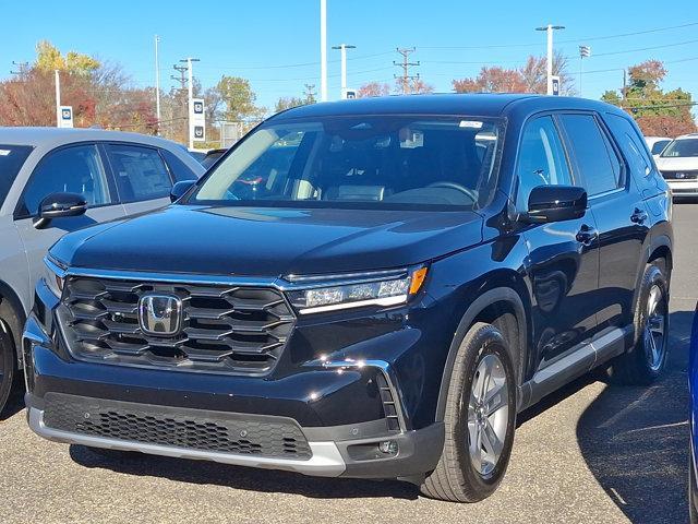 new 2025 Honda Pilot car, priced at $46,995