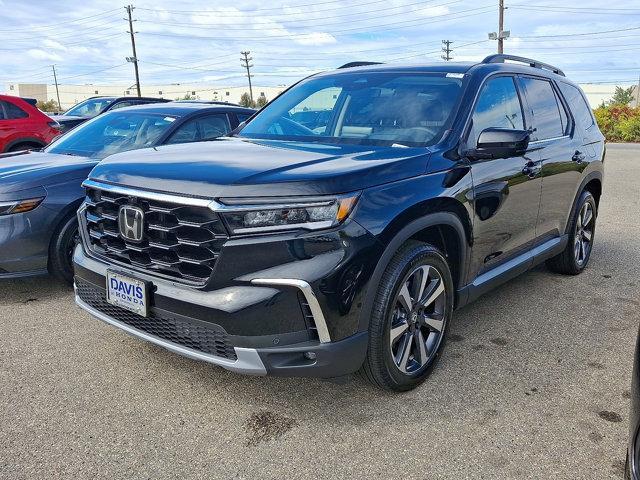 new 2025 Honda Pilot car, priced at $56,295
