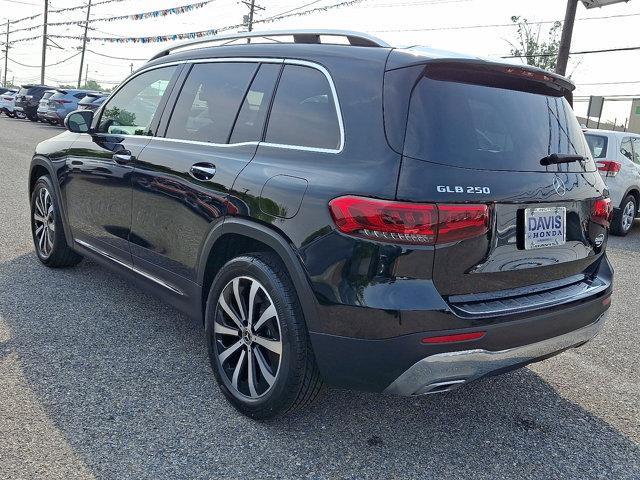 used 2023 Mercedes-Benz GLB 250 car, priced at $24,911