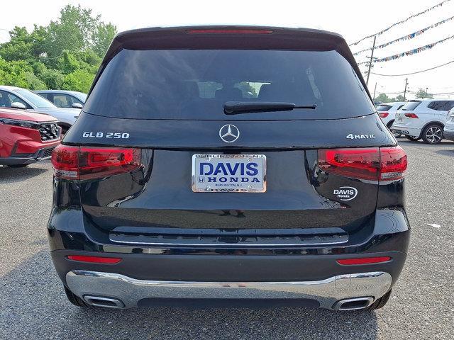 used 2023 Mercedes-Benz GLB 250 car, priced at $24,911