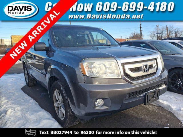 used 2011 Honda Pilot car, priced at $7,582