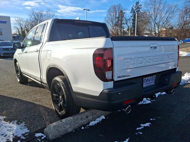 new 2025 Honda Ridgeline car, priced at $48,600