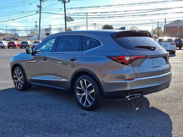 used 2022 Acura MDX car, priced at $33,444