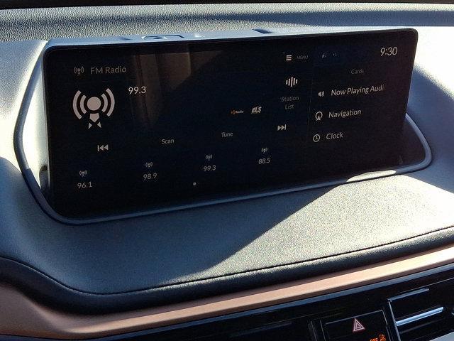 used 2022 Acura MDX car, priced at $33,444