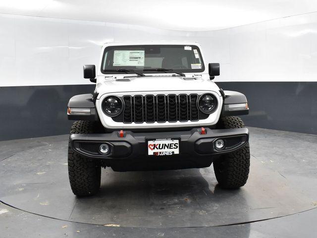 new 2025 Jeep Wrangler car, priced at $51,472