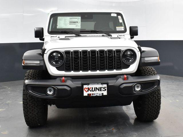 new 2025 Jeep Wrangler car, priced at $54,390