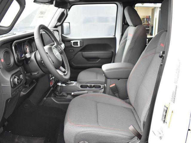 new 2025 Jeep Wrangler car, priced at $54,390