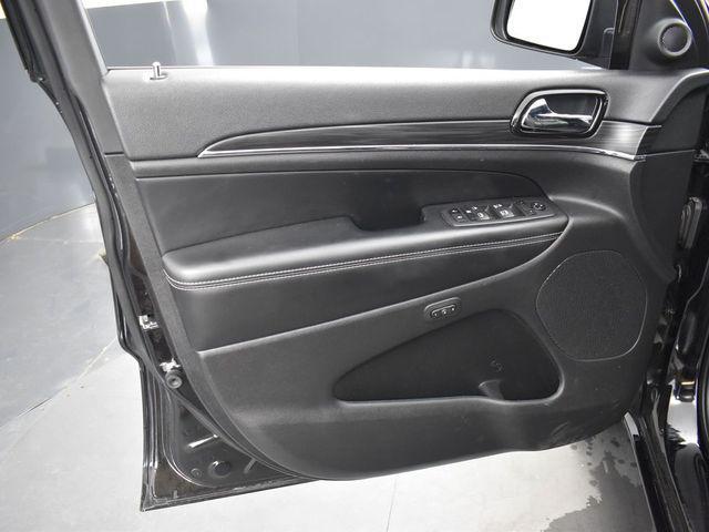 used 2021 Jeep Grand Cherokee car, priced at $28,500
