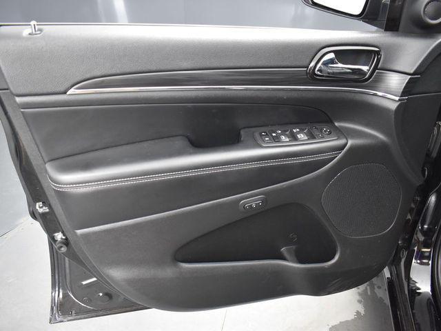 used 2021 Jeep Grand Cherokee car, priced at $28,500