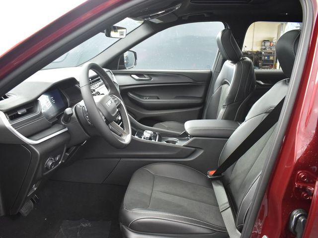 new 2025 Jeep Grand Cherokee L car, priced at $43,625