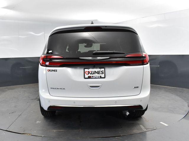 new 2026 Chrysler Pacifica car, priced at $50,844