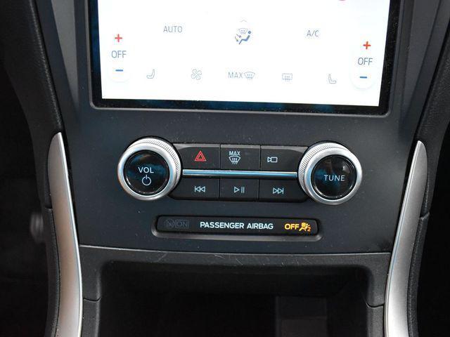 used 2023 Ford Edge car, priced at $23,000