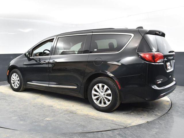 used 2018 Chrysler Pacifica car, priced at $19,500