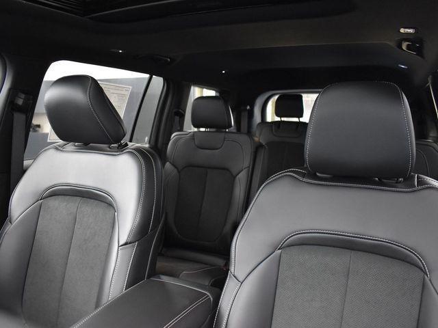 new 2025 Jeep Grand Cherokee L car, priced at $45,922