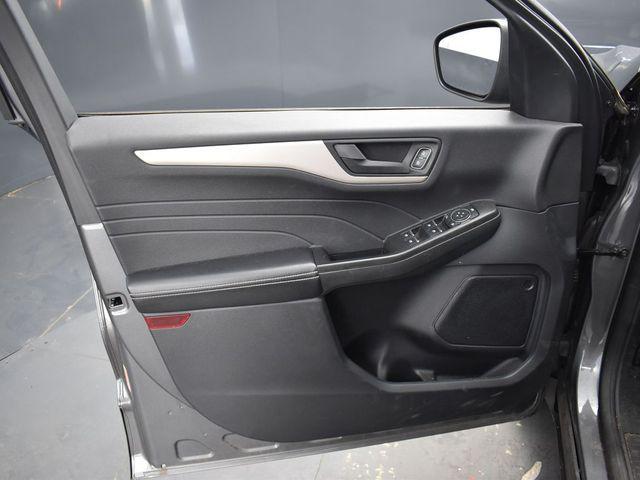 used 2022 Ford Escape car, priced at $23,561