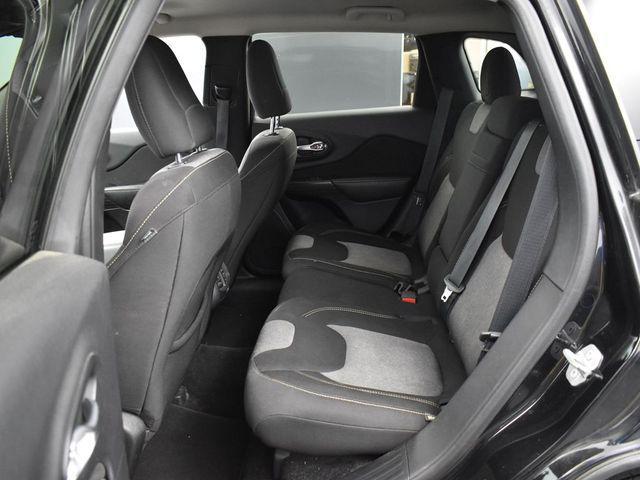 used 2016 Jeep Cherokee car, priced at $12,800