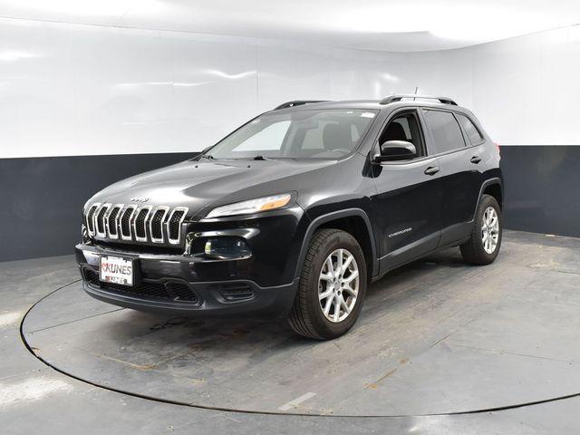 used 2016 Jeep Cherokee car, priced at $12,800