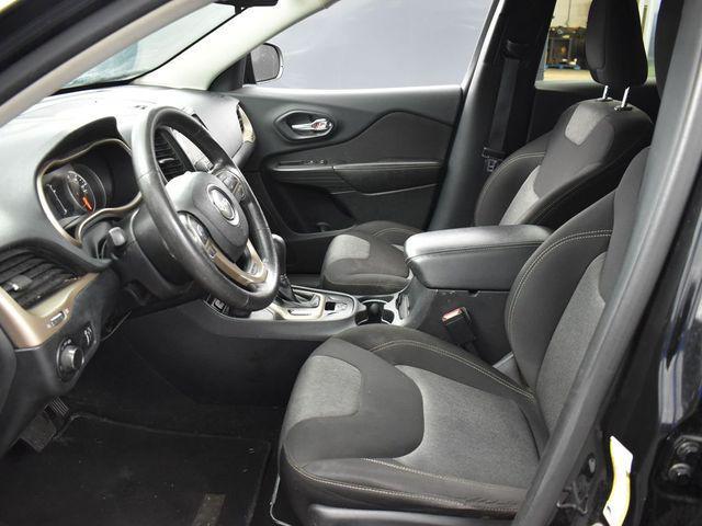 used 2016 Jeep Cherokee car, priced at $12,800