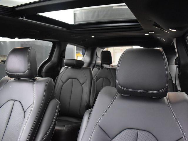 new 2026 Chrysler Pacifica car, priced at $44,363
