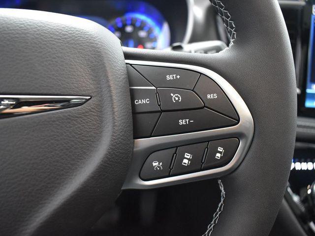 new 2026 Chrysler Pacifica car, priced at $44,363