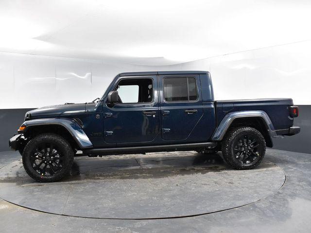 new 2025 Jeep Gladiator car, priced at $43,120