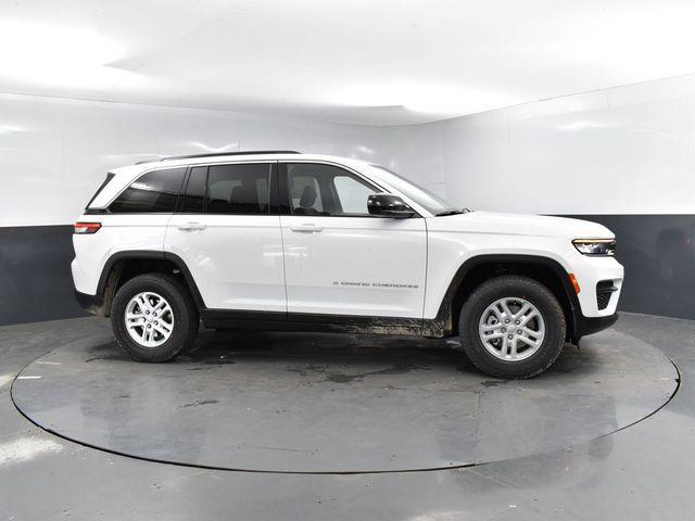new 2025 Jeep Grand Cherokee car, priced at $36,376