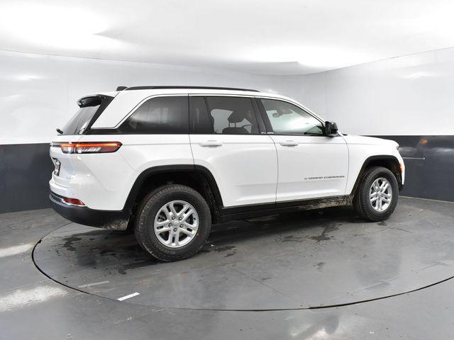 new 2025 Jeep Grand Cherokee car, priced at $36,376