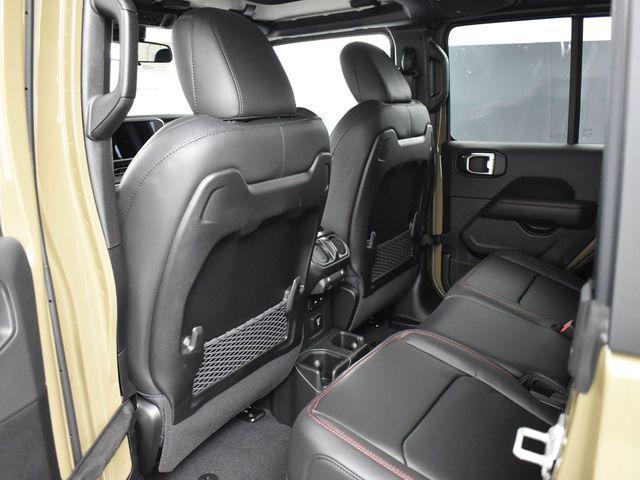 new 2025 Jeep Gladiator car, priced at $54,093