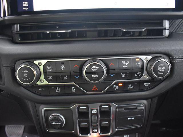 new 2025 Jeep Gladiator car, priced at $54,093