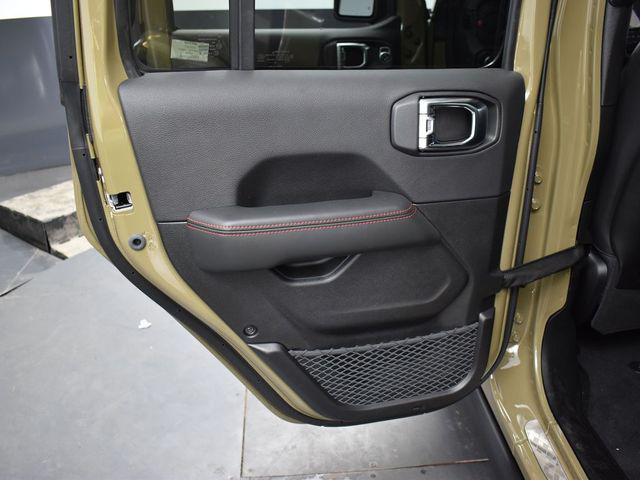 new 2025 Jeep Gladiator car, priced at $54,093