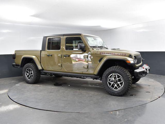 new 2025 Jeep Gladiator car, priced at $54,093