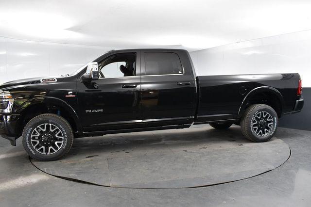 new 2025 Ram 2500 car, priced at $88,007