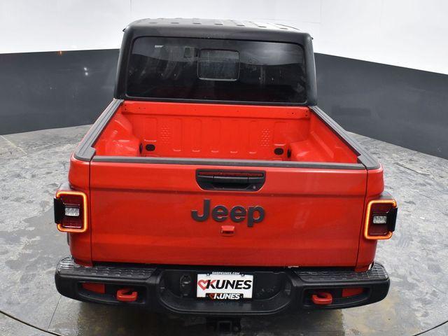 new 2024 Jeep Gladiator car, priced at $55,450