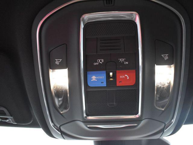 new 2025 Jeep Grand Cherokee car, priced at $38,312