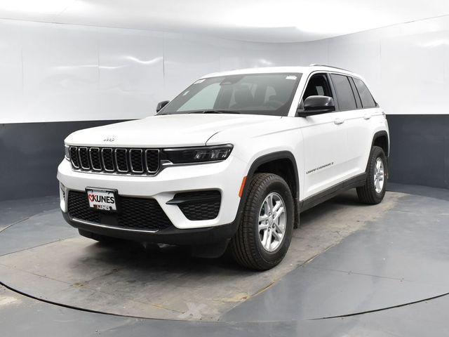new 2025 Jeep Grand Cherokee car, priced at $38,312