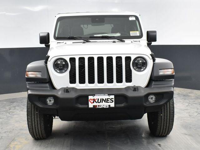 new 2024 Jeep Wrangler car, priced at $36,714
