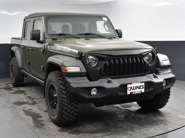used 2021 Jeep Gladiator car, priced at $28,782