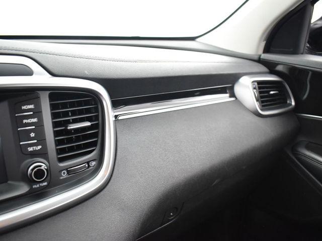 used 2019 Kia Sorento car, priced at $10,000