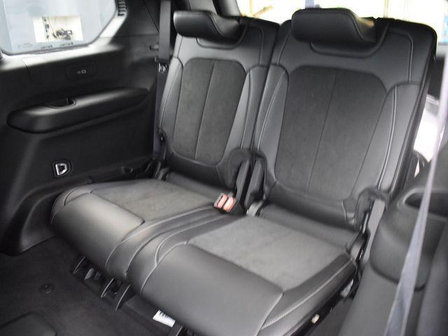new 2025 Jeep Grand Cherokee L car, priced at $46,286