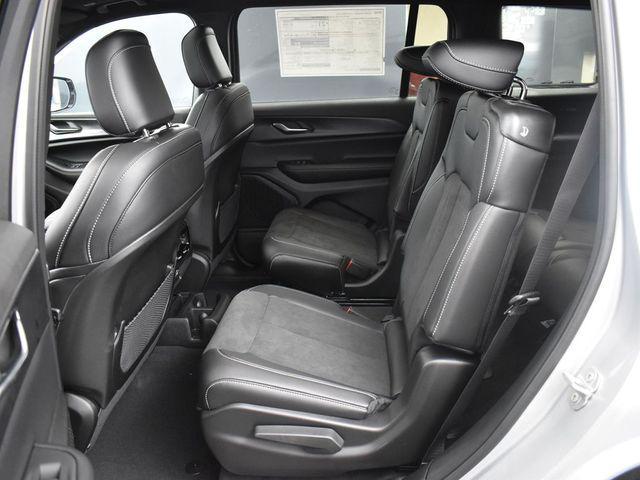 new 2025 Jeep Grand Cherokee L car, priced at $46,286