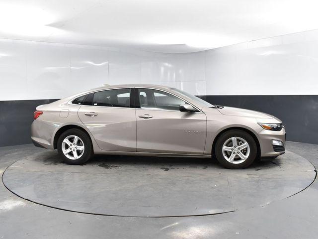 used 2024 Chevrolet Malibu car, priced at $21,295