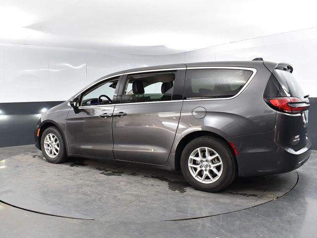 used 2023 Chrysler Pacifica car, priced at $23,242